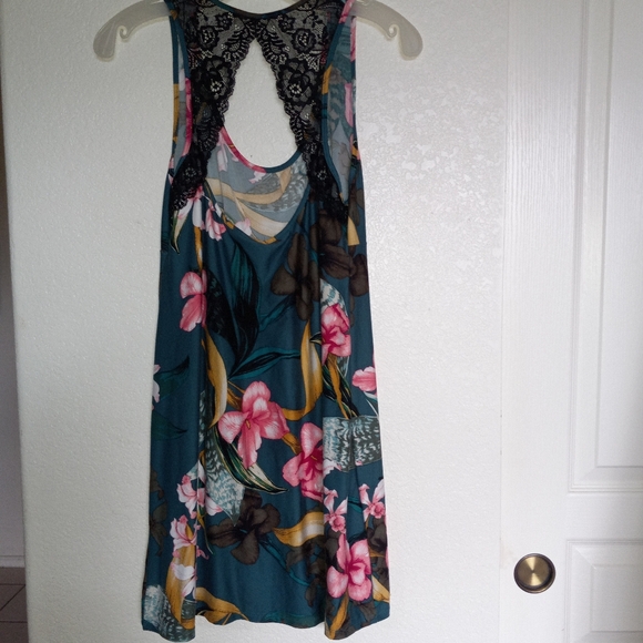 Secret treasures medium multicolor Floral dark aqua background lace back - Picture 2 of 4